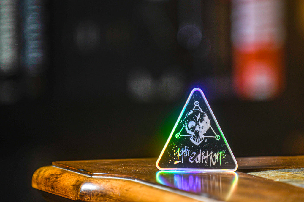 19th Edition: 19th Edition Ray Wegner Artwork Holofoil Sticker
